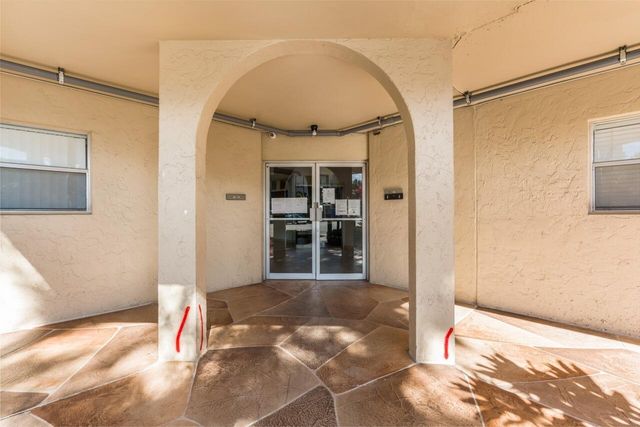 6301 N Falls Cir Drive 307, Lauderhill, FL 33319
