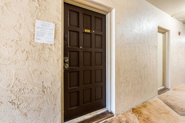 6301 N Falls Cir Drive 307, Lauderhill, FL 33319