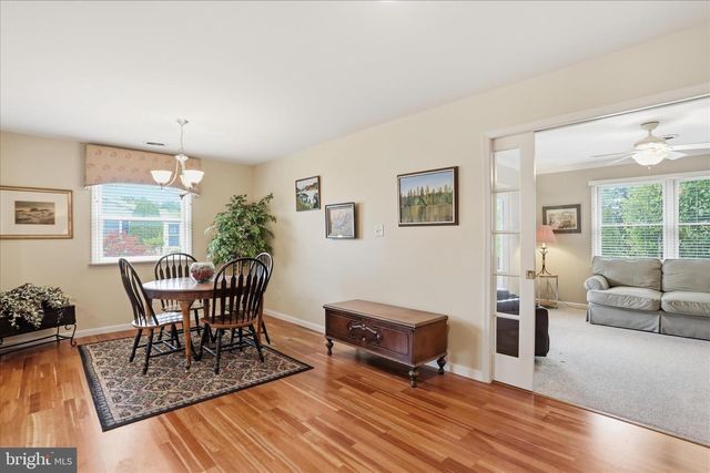 254 PHOENIX DR, Chambersburg, PA 17201
