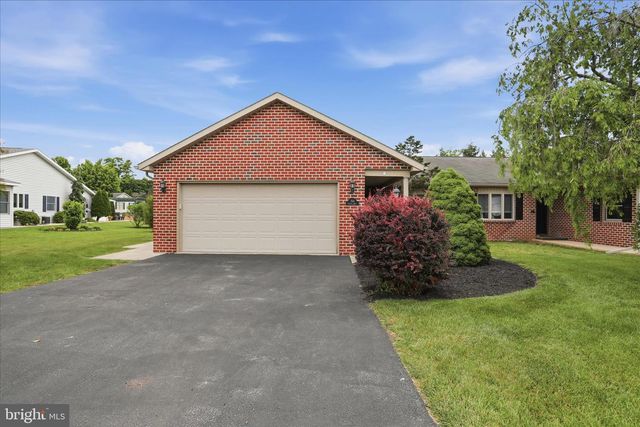 254 PHOENIX DR, Chambersburg, PA 17201