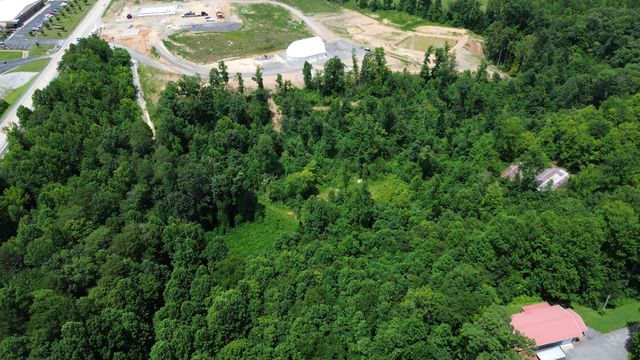 9999 Mountain View, Williamsburg, KY 40769