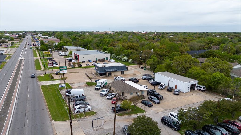 1803 South Texas Avenue, Bryan, TX 77802 — photo 4