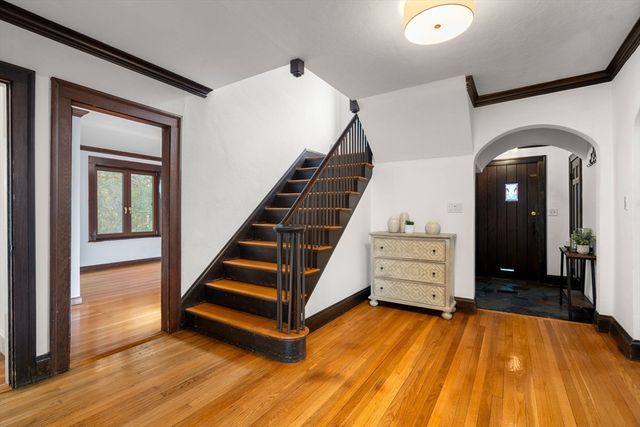 110 Wallis Rd., Brookline, MA 02467