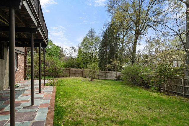 110 Wallis Rd., Brookline, MA 02467