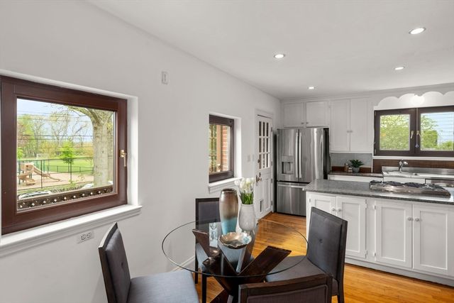 110 Wallis Rd., Brookline, MA 02467