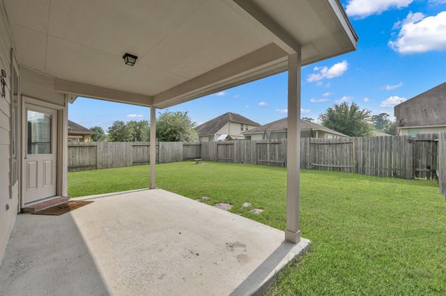 9442 E Woodmark, Conroe, TX 77304