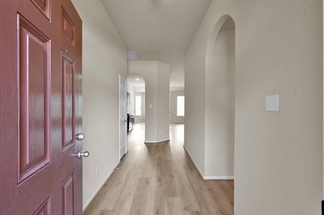 9442 E Woodmark, Conroe, TX 77304