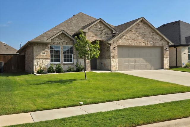 808 Tippit Lane, Greenville, TX 75402