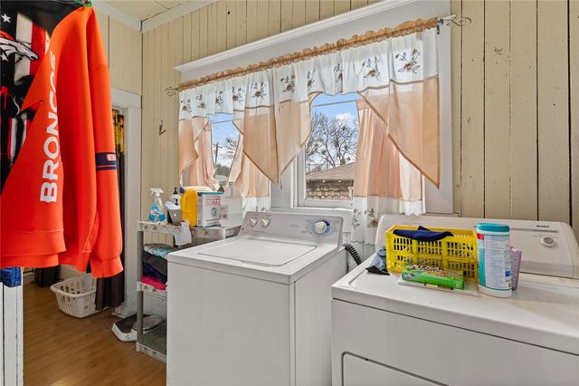818 E McLennan Avenue, Mart, TX 76664