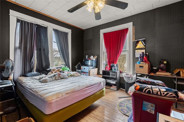 818 E McLennan Avenue, Mart, TX 76664