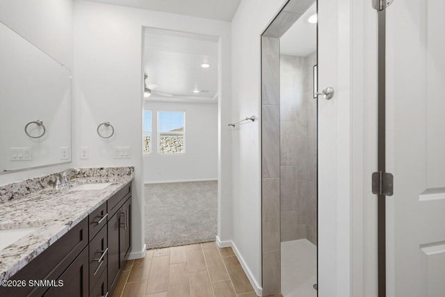 6512 Newcastle Avenue, Las Cruces, NM 88012