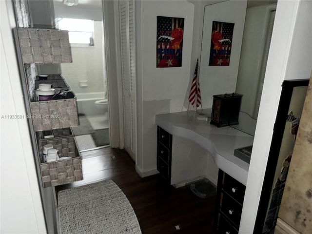 950 Hillcrest Dr 411, Hollywood, FL 33021