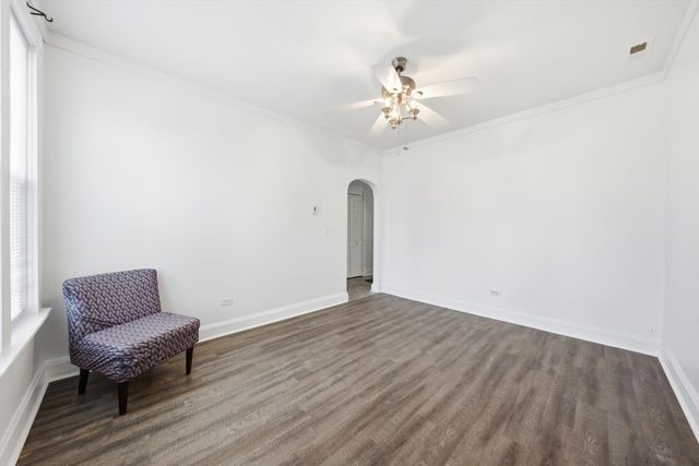 11412 S Saint Lawrence Avenue, Chicago, IL 60628