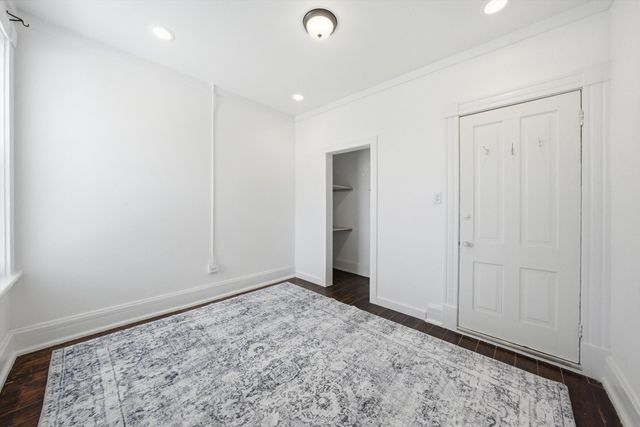 11412 S Saint Lawrence Avenue, Chicago, IL 60628