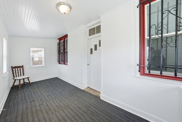 11412 S Saint Lawrence Avenue, Chicago, IL 60628