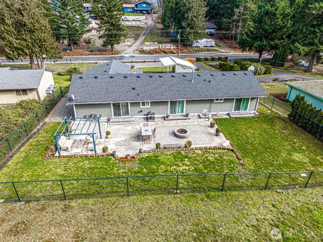 3614 West Tapps Drive E, Lake Tapps, WA 98391
