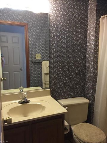 1124 Gleaning Close CLS, Virginia Beach, VA 23455
