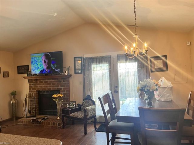 1124 Gleaning Close CLS, Virginia Beach, VA 23455