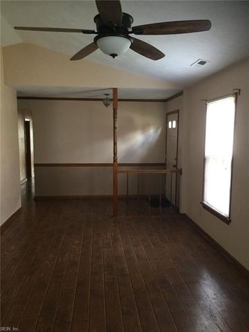 1124 Gleaning Close CLS, Virginia Beach, VA 23455