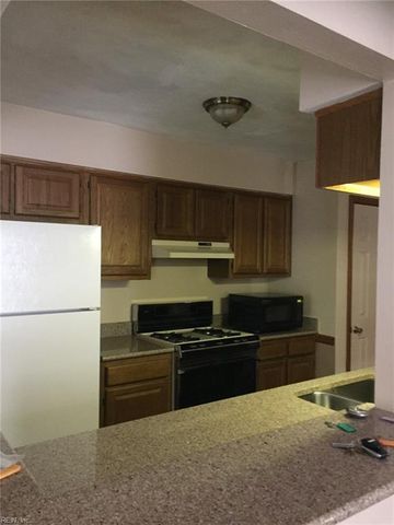 1124 Gleaning Close CLS, Virginia Beach, VA 23455
