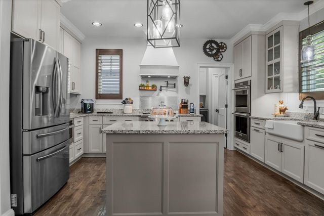 1267 Wades Branch Rd, Centerville, TN 37033