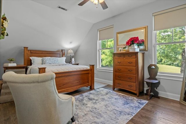 1267 Wades Branch Rd, Centerville, TN 37033