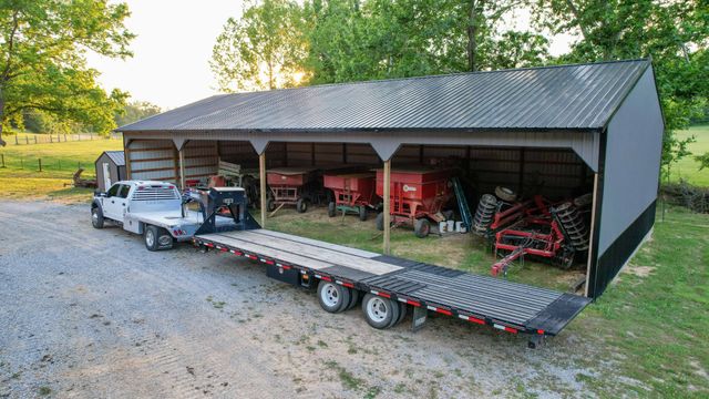 1267 Wades Branch Rd, Centerville, TN 37033