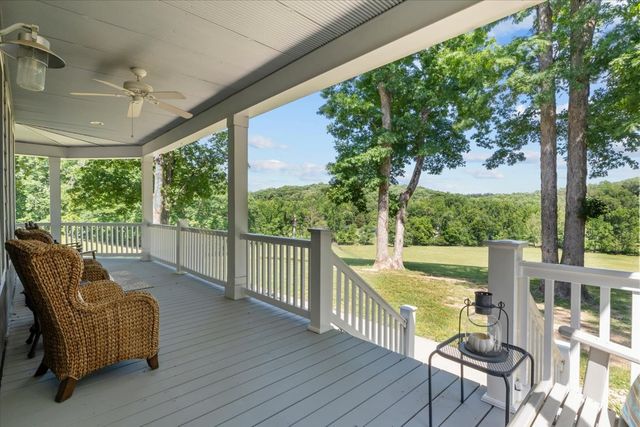 1267 Wades Branch Rd, Centerville, TN 37033