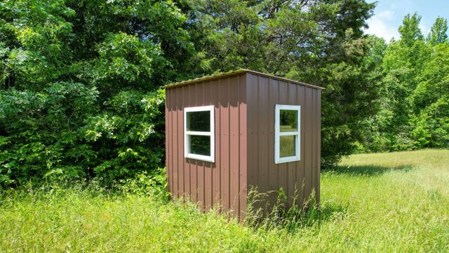 1267 Wades Branch Rd, Centerville, TN 37033