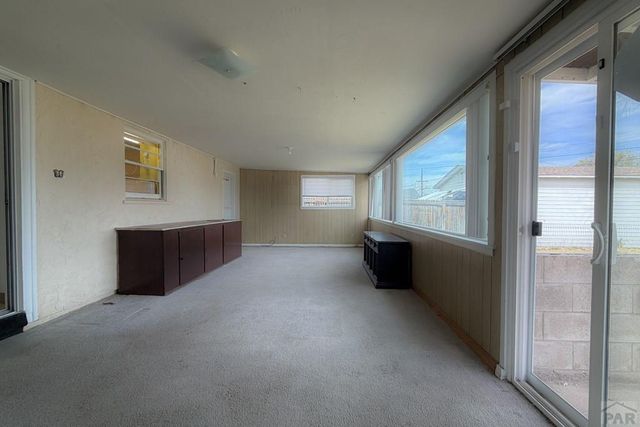 1724 Berkley Ave, Pueblo, CO 81004