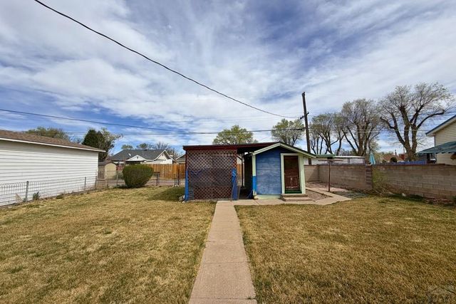 1724 Berkley Ave, Pueblo, CO 81004