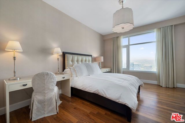 1 W Century Drive 35D, Los Angeles, CA 90067
