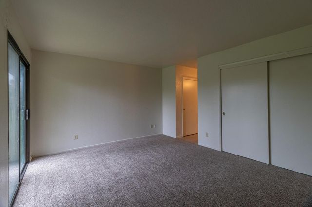 5330 Virtue Arc Dr, Stockton, CA 95207