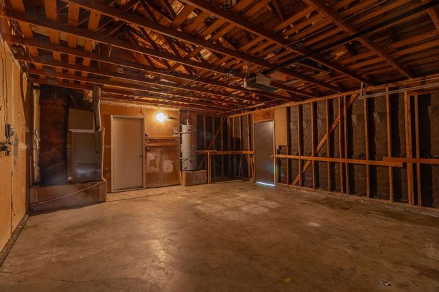 5330 Virtue Arc Dr, Stockton, CA 95207