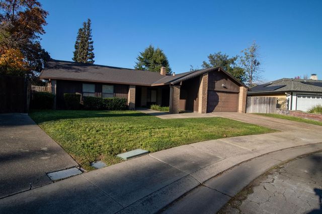 5330 Virtue Arc Dr, Stockton, CA 95207