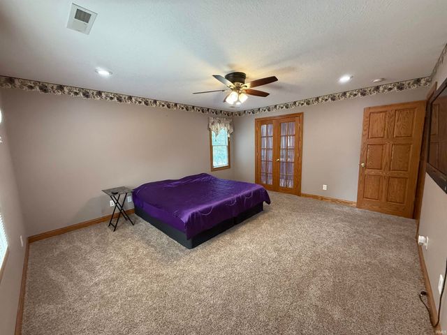 3419 Mount Vernon Drive, Vincennes, IN 47591