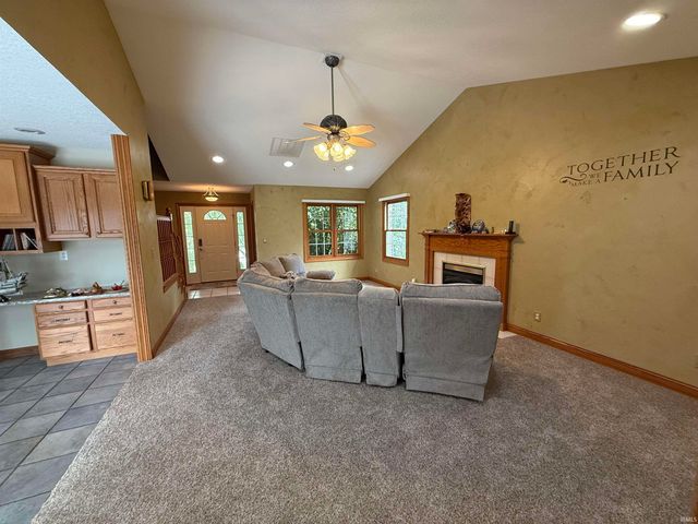 3419 Mount Vernon Drive, Vincennes, IN 47591