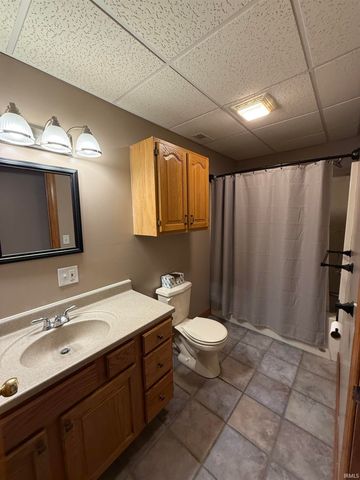 3419 Mount Vernon Drive, Vincennes, IN 47591