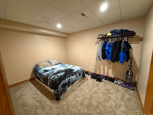 3419 Mount Vernon Drive, Vincennes, IN 47591