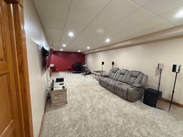 3419 Mount Vernon Drive, Vincennes, IN 47591