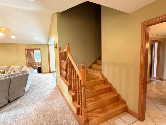 3419 Mount Vernon Drive, Vincennes, IN 47591