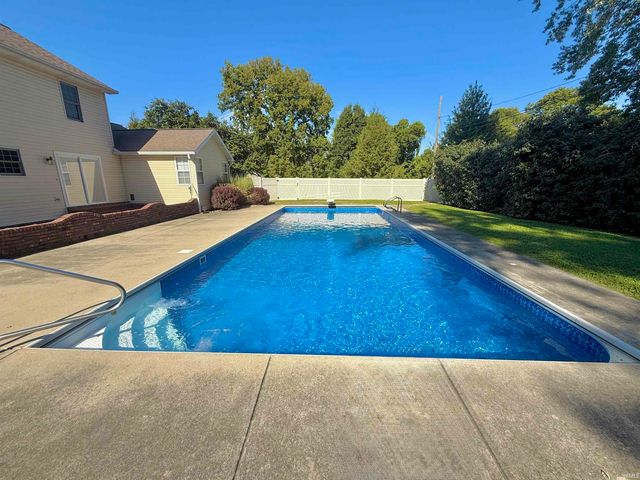 3419 Mount Vernon Drive, Vincennes, IN 47591