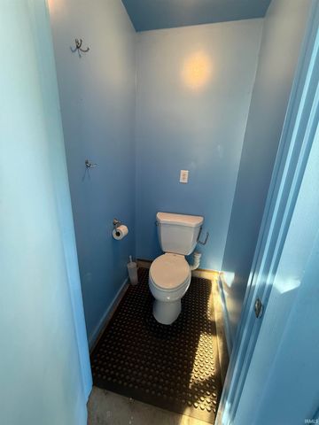 3419 Mount Vernon Drive, Vincennes, IN 47591