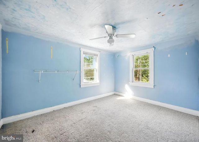 423 BINKER AVE, Berlin, NJ 08009