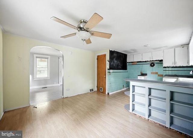 423 BINKER AVE, Berlin, NJ 08009