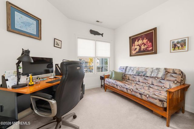 1322 Berry Farm Road, Whitehouse Station, NJ 08889