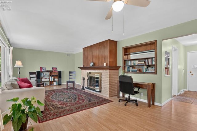 59 Shipherd, Oberlin, OH 44074