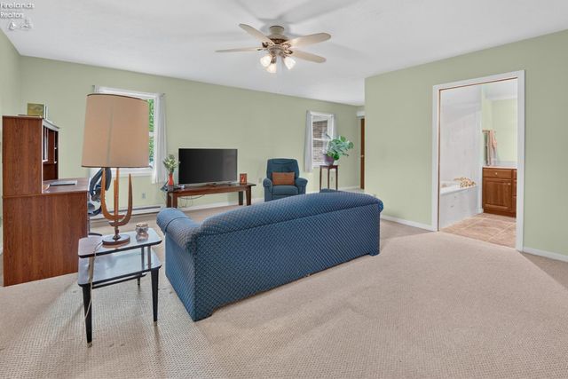 59 Shipherd, Oberlin, OH 44074