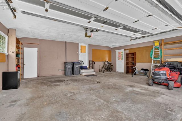 59 Shipherd, Oberlin, OH 44074