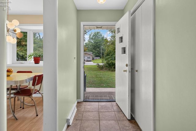 59 Shipherd, Oberlin, OH 44074